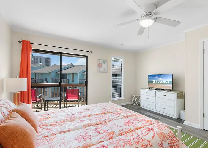 The Sands 107 Apartment